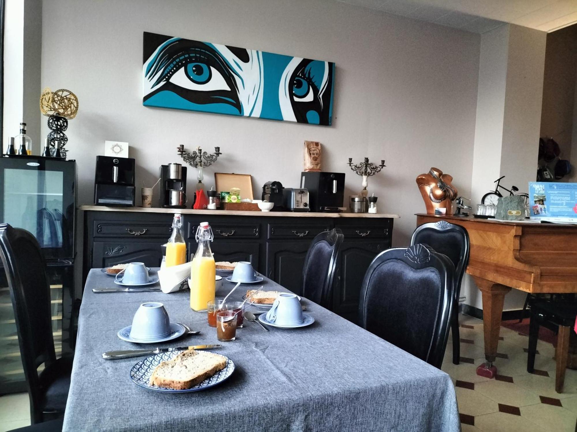 La Maison Bleue De רובייש מראה חיצוני תמונה